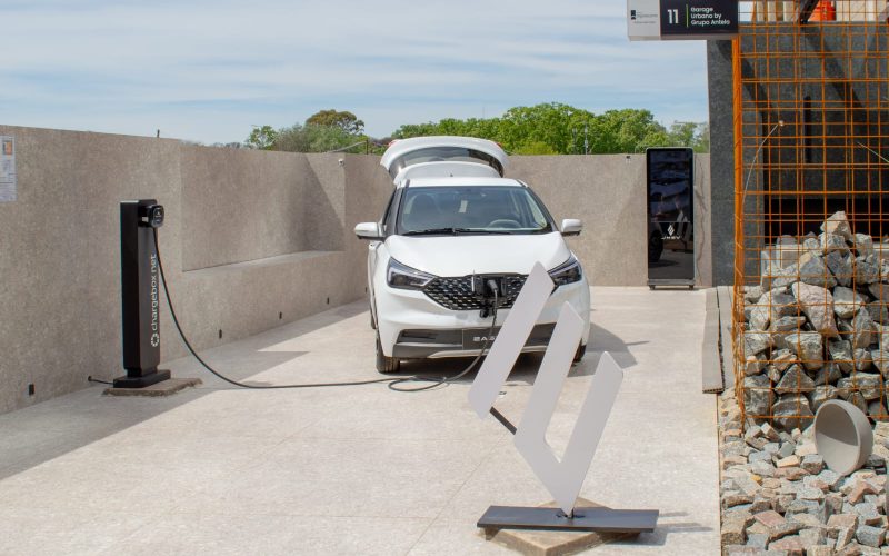 WhatsApp Image 2025-11-25 at 6.44.45 PM